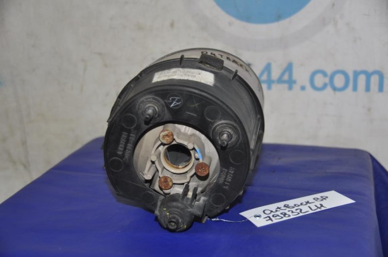 Противотуманная фара левая SUBARU OUTBACK 03-09 BP