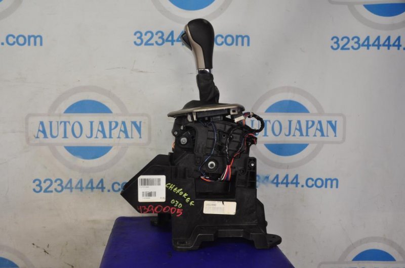 Запчасть кулиса акпп JEEP CHEROKEE 14- 2015 Внедорожник 2.4 1UT661X9AF Б/У Кулиса АКПП JEEP CHEROKEE 14- 2015 Внедорожник 2.4 1UT661X9AF Б/У