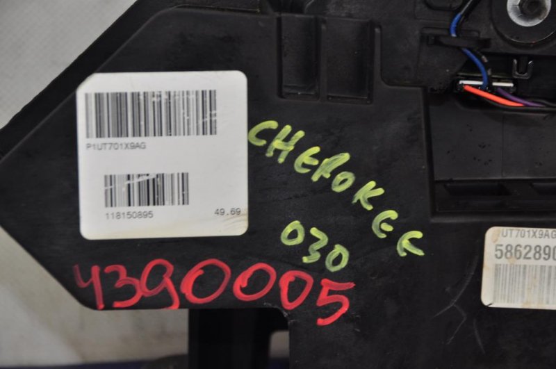 Кулиса АКПП CHEROKEE 14- 2015 Внедорожник 2.4 Кулиса АКПП CHEROKEE 14- 2015 Внедорожник 2.4