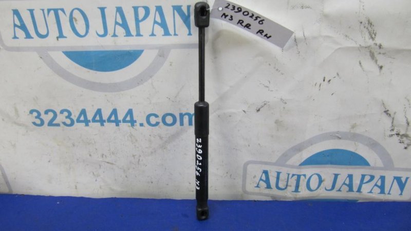 Амортизатор крышки багажника MAZDA 3 BL 09-13 BBM4-56-930A Б/У