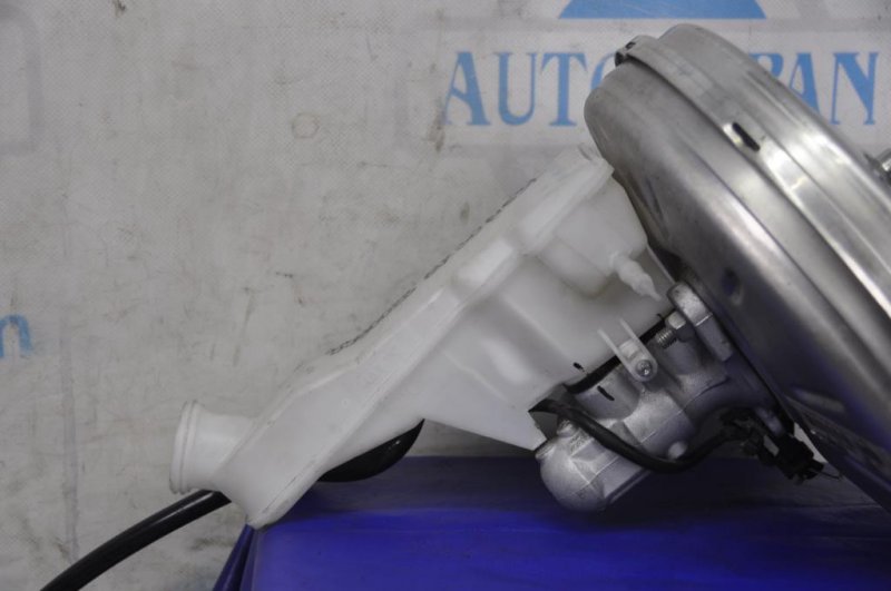 Вакуумный усилитель тормозов QX30 16-20 2016 Внедорожник 2.0 20PET