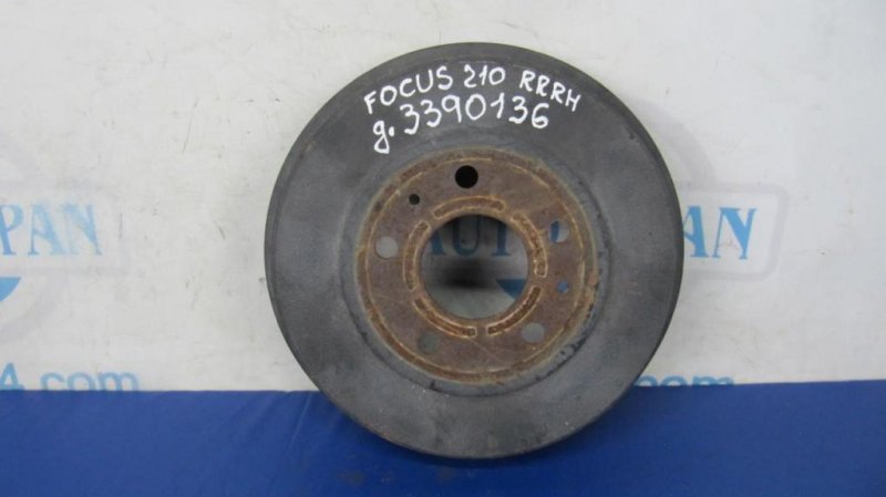 Тормозной барабан FORD FOCUS 10-18 BV6Z-1126-A Б/У