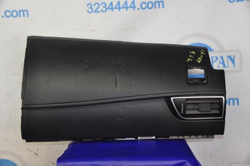 Подушка безопасности пассажира TOYOTA CAMRY 55 14-17 55012-06010 Б/У