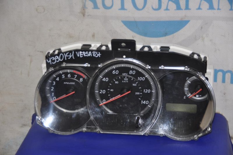 Панель приборов NISSAN TIIDA/VERSA C11 04-11 2011 Хетчбек 1.8 24810-ZW82D Б/У