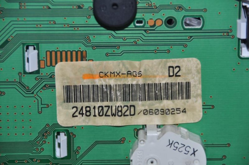 Панель приборов NISSAN TIIDA/VERSA C11 04-11 Хетчбек 1.8