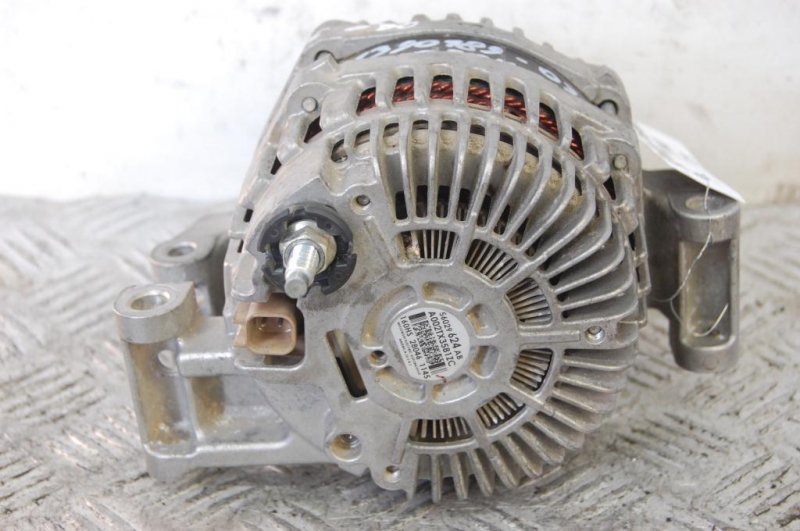 Генератор JEEP CHEROKEE 14- Внедорожник 2.4