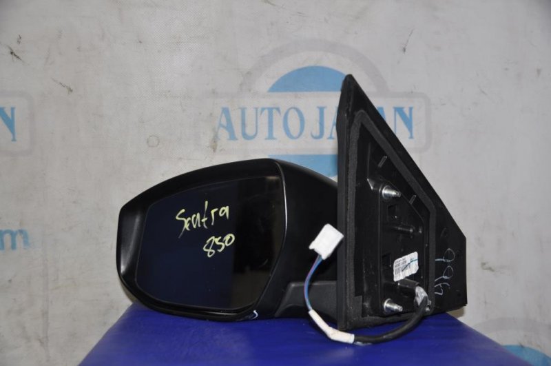 Запчасть зеркало левое NISSAN SENTRA B17 12-21 2013 Седан 1.8 96302-3SG0B Б/У Зеркало левое NISSAN SENTRA B17 12-21 2013 Седан 1.8 96302-3SG0B Б/У