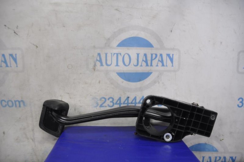 Педаль тормоза QX30 16-20 2016 Внедорожник 2.0 20PET