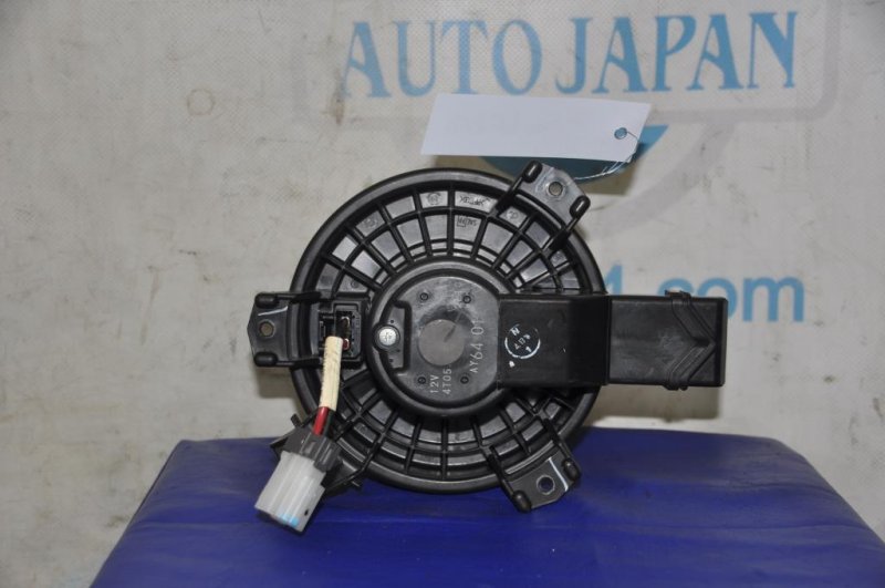 Моторчик печки HYUNDAI SONATA LF 2014- Седан 2.4 Моторчик печки HYUNDAI SONATA LF 2014- Седан 2.4