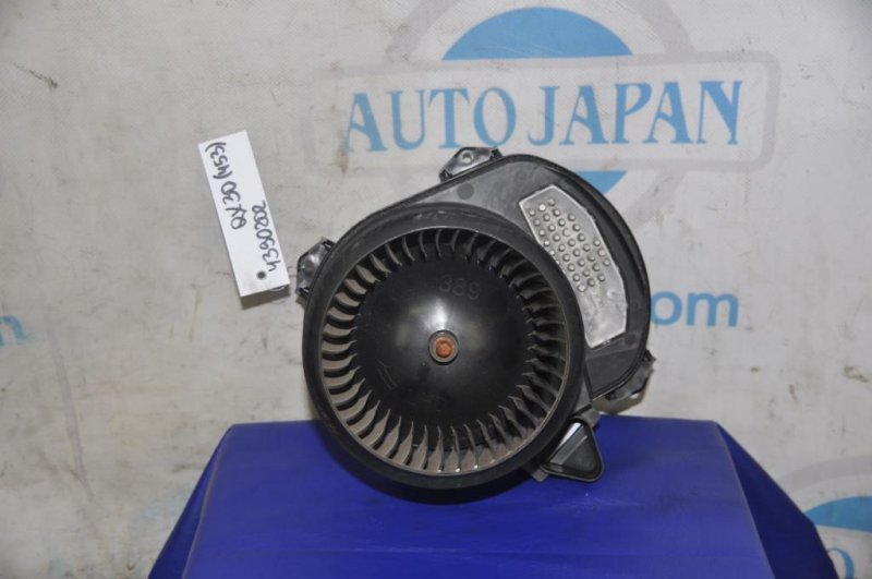 Моторчик печки INFINITI QX30 16-20 2016 Внедорожник 2.0 20PET 27120-5DF0B Б/У