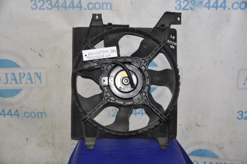 Диффузор вентилятора основного радиатора левый ACCENT MC 06-10 2006 Седан 1.6 Диффузор вентилятора основного радиатора левый ACCENT MC 06-10 2006 Седан 1.6
