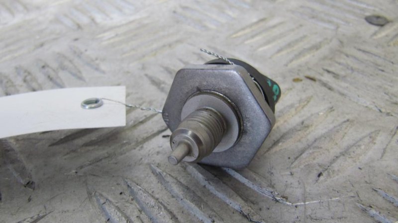 Датчик давления топлива INFINITI QX30 16-20 Внедорожник 2.0 20PET