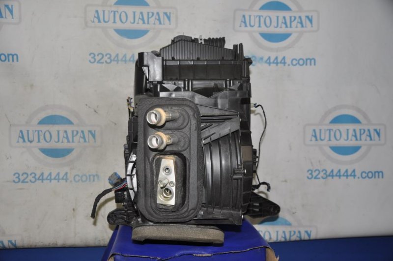 Корпус печки JEEP CHEROKEE 14- Внедорожник 2.4 Корпус печки JEEP CHEROKEE 14- Внедорожник 2.4