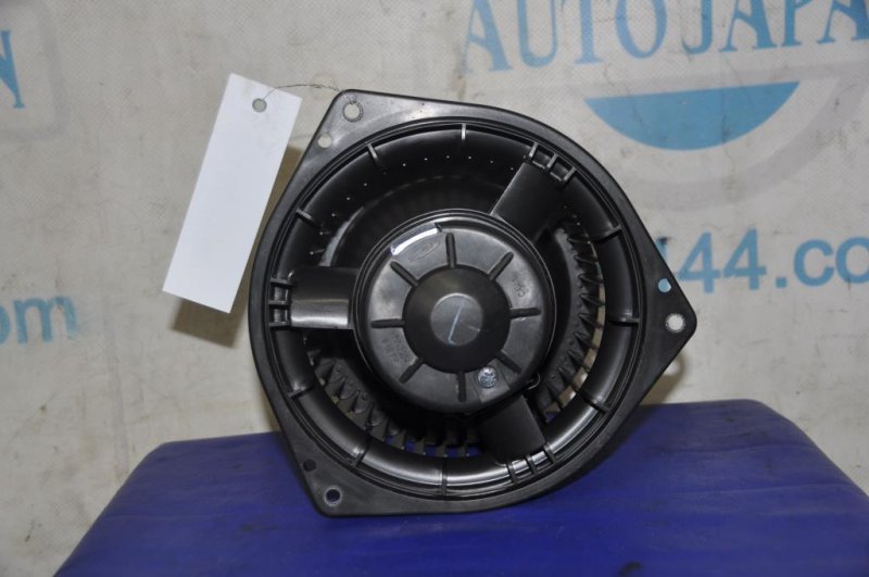 Моторчик печки задний INFINITI QX60/JX35 12-20 Внедорожник 3.5 Моторчик печки задний INFINITI QX60/JX35 12-20 Внедорожник 3.5