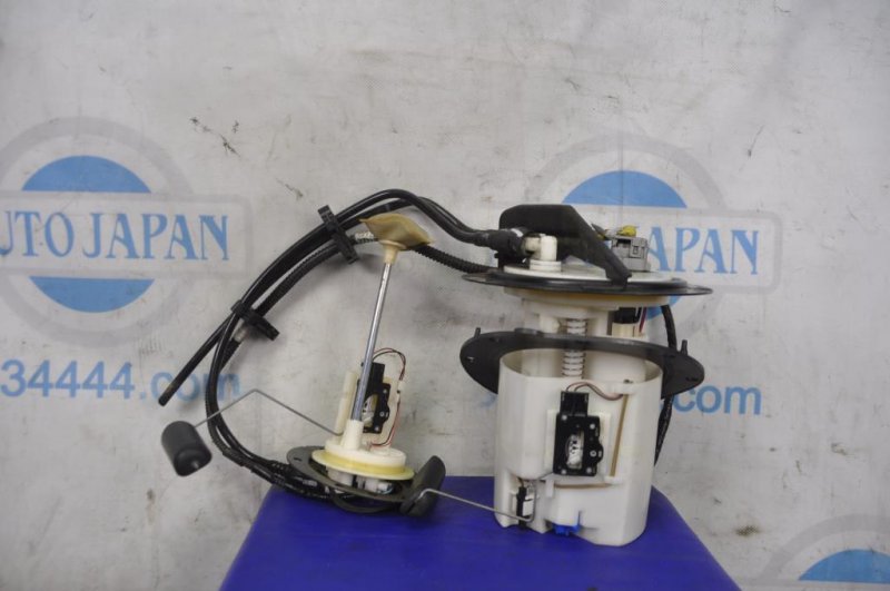 Запчасть топливный насос SUBARU OUTBACK 09-14 BR 42021AJ090 Б/У Топливный насос SUBARU OUTBACK 09-14 BR 42021AJ090 Б/У