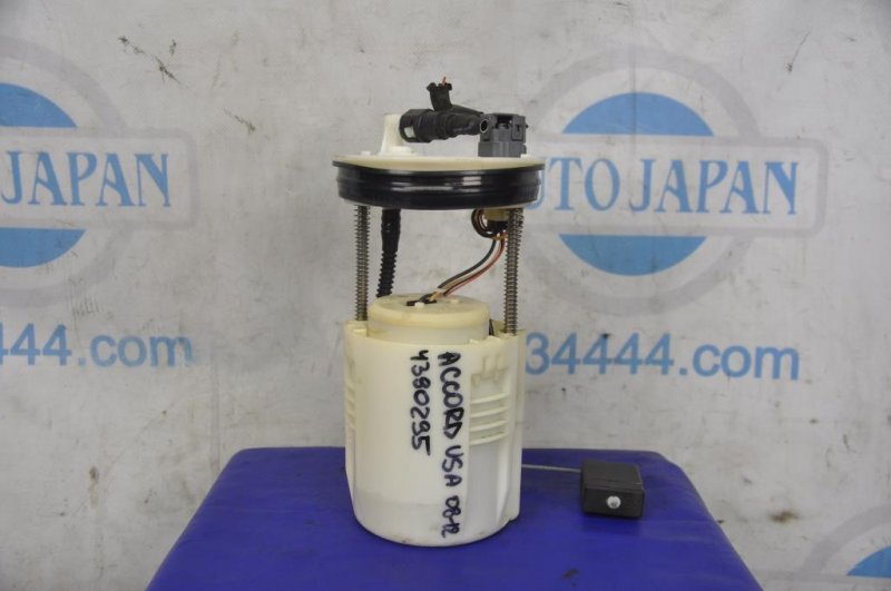 Топливный насос HONDA ACCORD USA 07-12 TA1A011E07951 Б/У