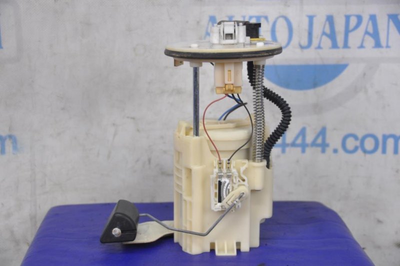 Топливный насос TOYOTA SOLARA 03-09 23221-0A040 Б/У