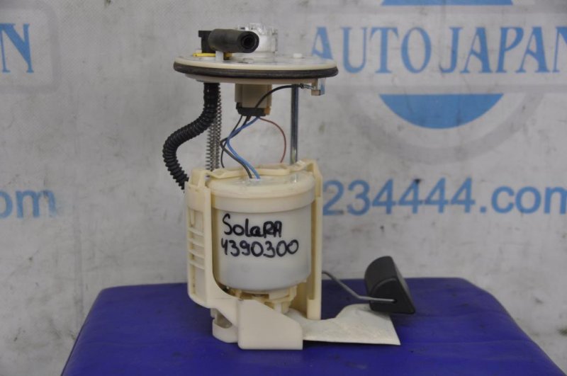 Топливный насос TOYOTA SOLARA 03-09