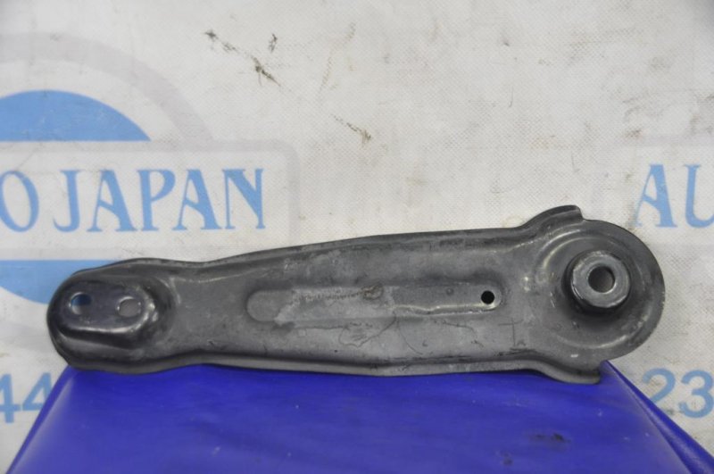 Крепление балки подвески заднее левое MURANO Z50 02-07 2006 Внедорожник 3.5 Крепление балки подвески заднее левое MURANO Z50 02-07 2006 Внедорожник 3.5