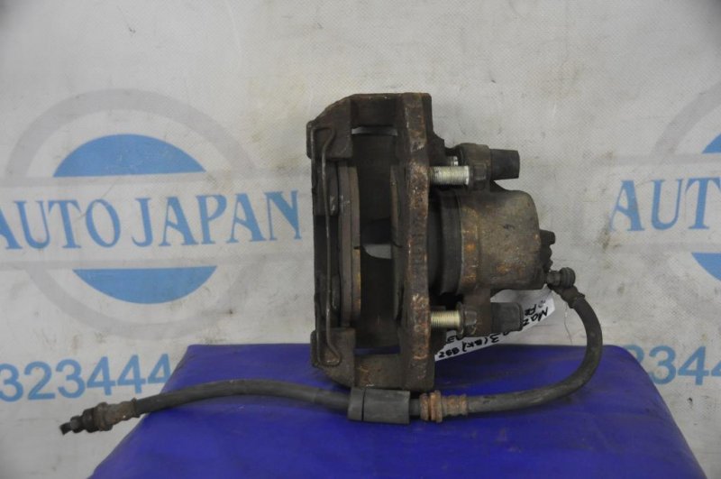 Суппорт тормозной передний правый MAZDA 3 BK 03-08 Седан 2.0