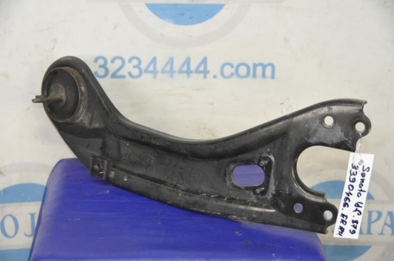 Рычаг задней подвески продольный задний правый HYUNDAI SONATA YF 10-14 2011 Седан 2.4 55280-3Q000 Б/У