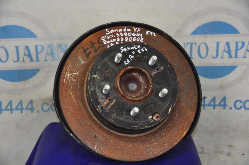 Запчасть ступица задняя правая HYUNDAI SONATA YF 10-14 52730-3S200 Б/У Ступица задняя правая HYUNDAI SONATA YF 10-14 52730-3S200 Б/У