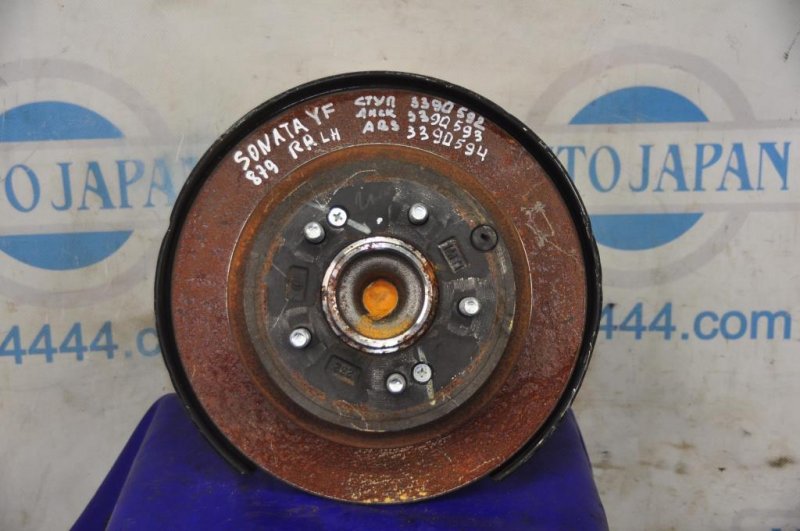 Ступица задняя левая HYUNDAI SONATA YF 10-14 2011 Седан 2.4 52730-3S200 Б/У