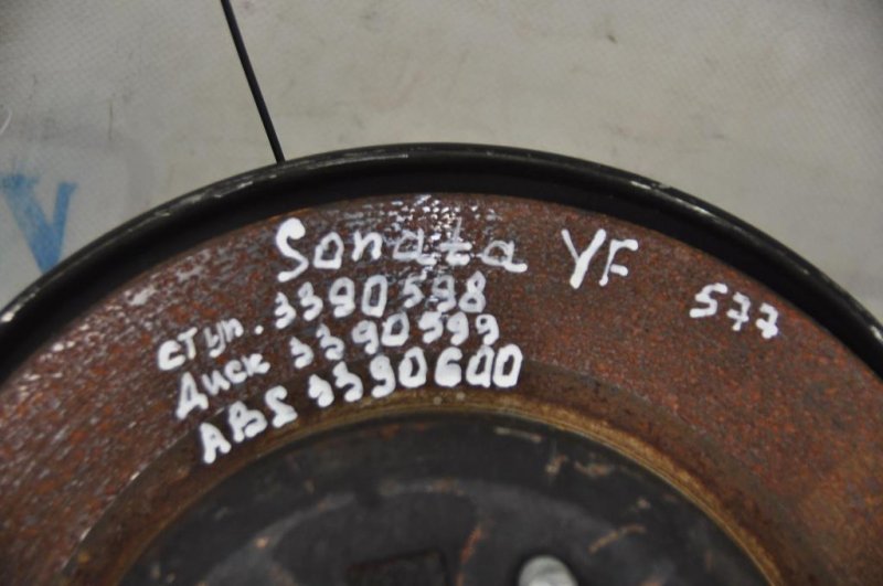 Ступица задняя левая SONATA YF 10-14