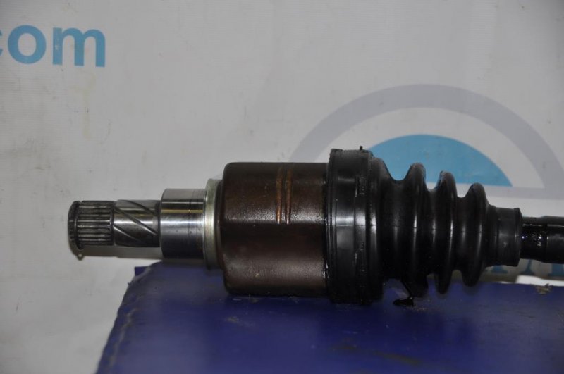 Привод передний правый NISSAN SENTRA B17 12-21 Седан 1.8 Привод передний правый NISSAN SENTRA B17 12-21 Седан 1.8