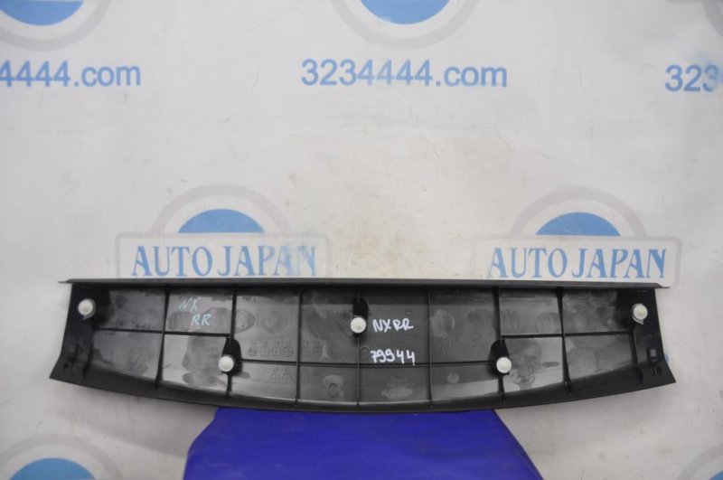 Обшивка крышки багажника LEXUS NX 14-21