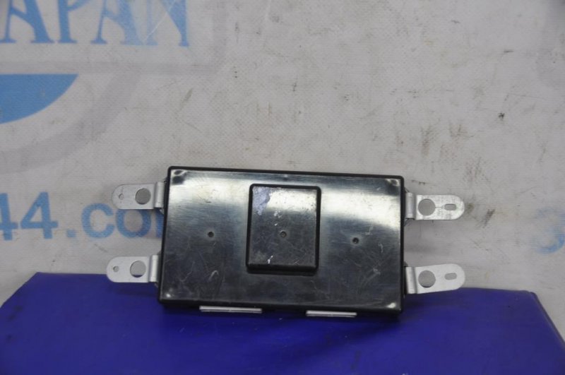 Блок электронный передний правый MDX (YD2) 06-13 YD2