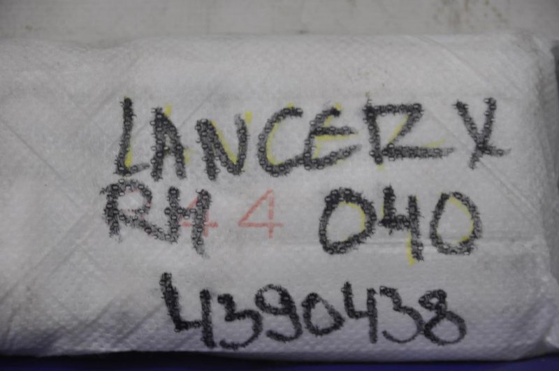 Подушка безопасности в сиденье правая LANCER X 10 07-15 2008 Седан 2.0