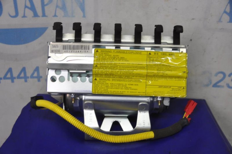 Подушка безопасности пассажира MITSUBISHI LANCER IX 9 03-07 Седан 2.4