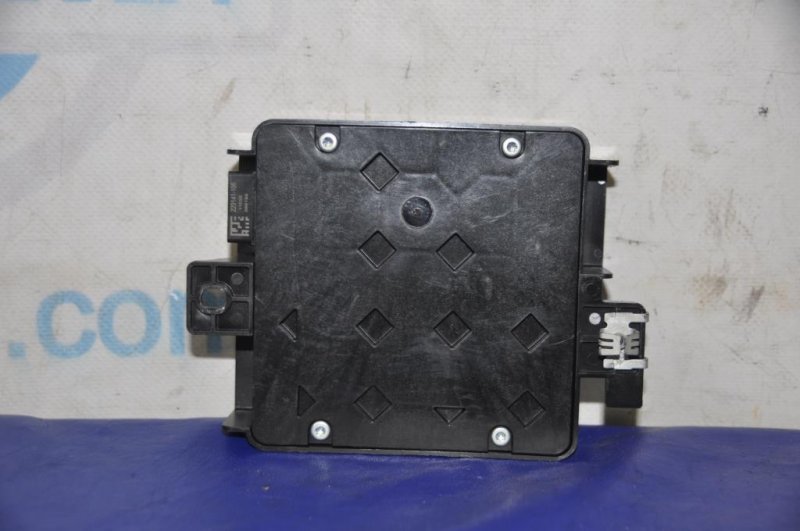 Блок управления центральным замком CHEROKEE 14- 2015 Внедорожник 2.4 Блок управления центральным замком CHEROKEE 14- 2015 Внедорожник 2.4