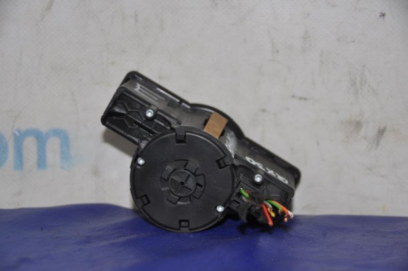 Блок управления освещением INFINITI QX30 16-20 Внедорожник 2.0 20PET