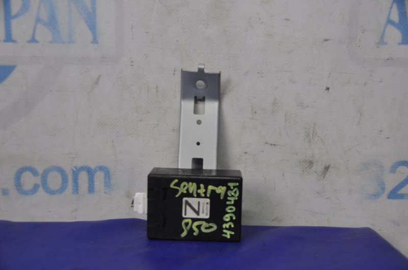 Запчасть блок электронный NISSAN SENTRA B17 12-21 2013 Седан 1.8 28595-1KM0A Б/У Блок электронный NISSAN SENTRA B17 12-21 2013 Седан 1.8 28595-1KM0A Б/У