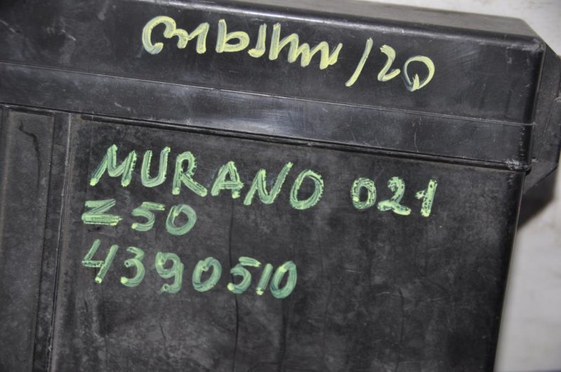 Блок предохранителей моторный отсек NISSAN MURANO Z50 02-07 Внедорожник 3.5 Блок предохранителей моторный отсек NISSAN MURANO Z50 02-07 Внедорожник 3.5