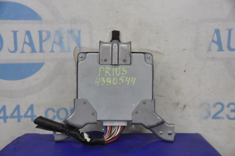 Блок управления АКПП TOYOTA PRIUS - 20 03-11