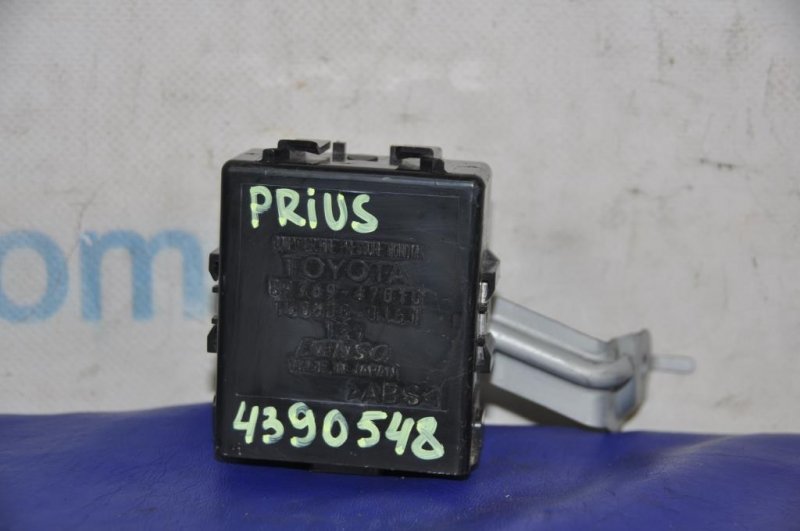 Запчасть блок управления дав.в шинах TOYOTA PRIUS - 20 03-11 89769-47010 Б/У Блок управления дав.в шинах TOYOTA PRIUS - 20 03-11 89769-47010 Б/У