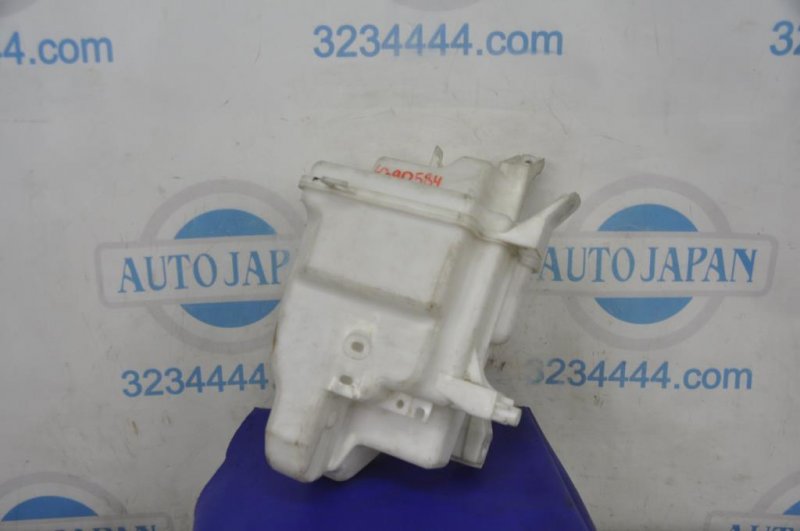 Бачок омывателя SUZUKI KIZASHI 09-14 38450-57L10 Б/У