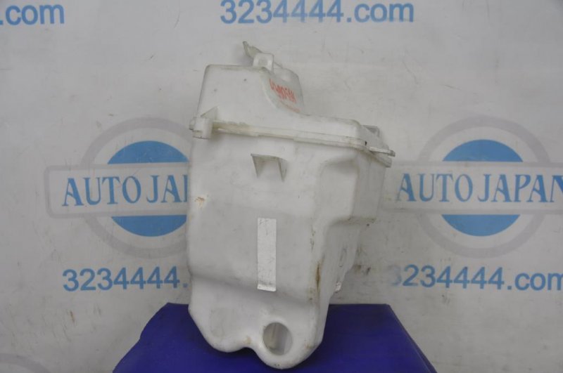 Бачок омывателя SUZUKI KIZASHI 09-14