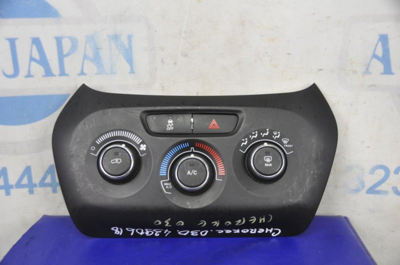 Блок управления печкой JEEP CHEROKEE 14- 2015 Внедорожник 2.4 5VC84DX9AB Б/У