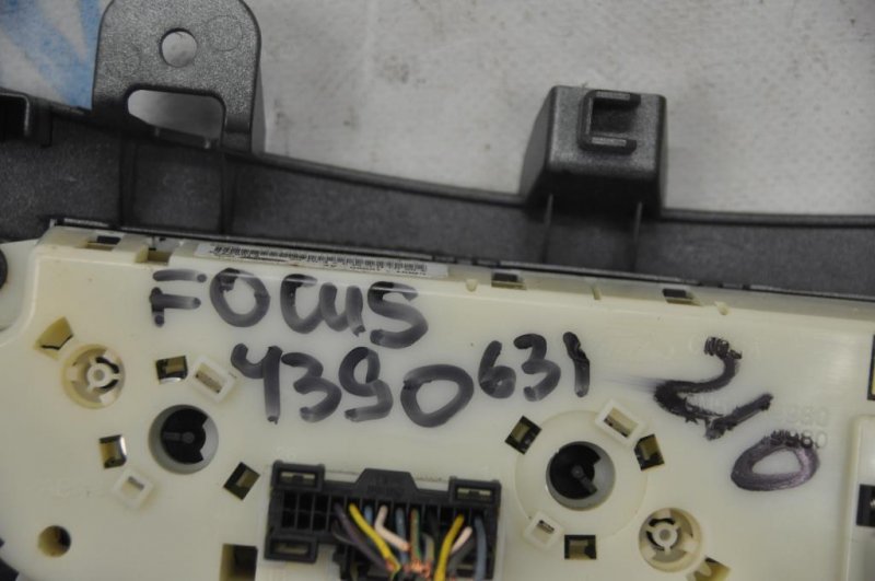 Блок управления печкой FOCUS 10-18