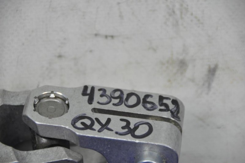 Рулевой карданчик QX30 16-20 2016 Внедорожник 2.0 20PET