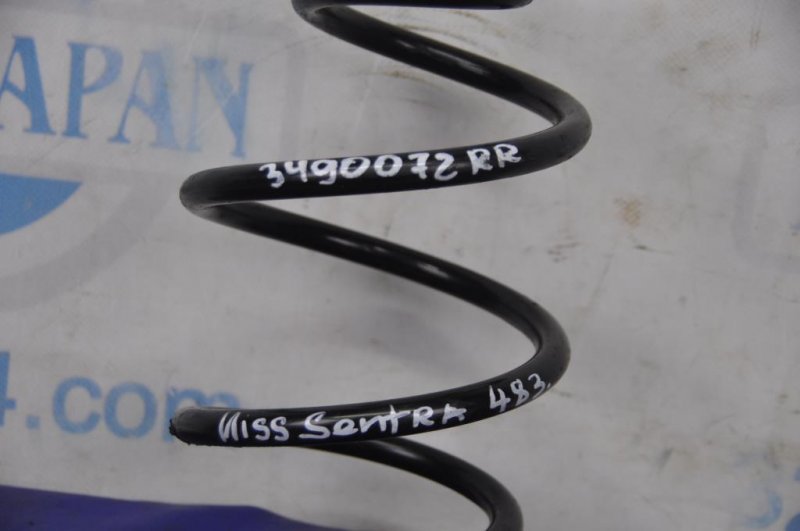 Пружина задней подвески SENTRA B17 12-21 2016 Седан 1.8 Пружина задней подвески SENTRA B17 12-21 2016 Седан 1.8