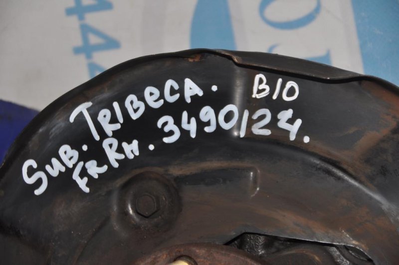 Кулак поворотный передний правый SUBARU TRIBECA B10 07-13