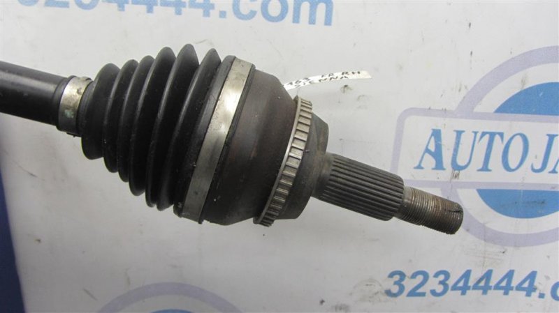 Привод передний правый TOYOTA SIENNA 11-16 Привод передний правый TOYOTA SIENNA 11-16