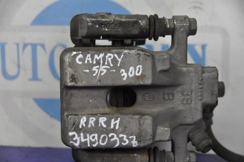 Суппорт тормозной задний правый CAMRY 55 14-17 Суппорт тормозной задний правый CAMRY 55 14-17