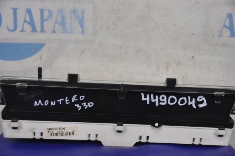 Панель приборов PAJERO SPORT 96-09 2001 Внедорожник 3.0