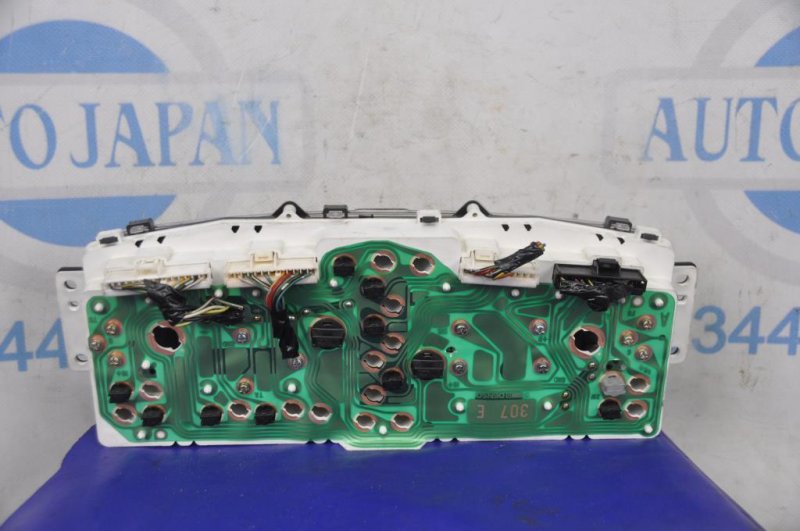 Панель приборов MITSUBISHI PAJERO SPORT 96-09 Внедорожник 3.0